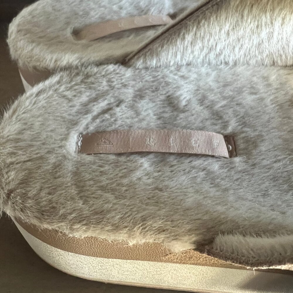 REEF Ojai Ciara Platform Two-Strap Sandals w/ Faux Shearling Sz.9/40 NEW - Picture 4 of 9